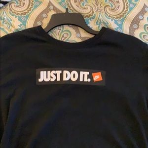 Nike tee